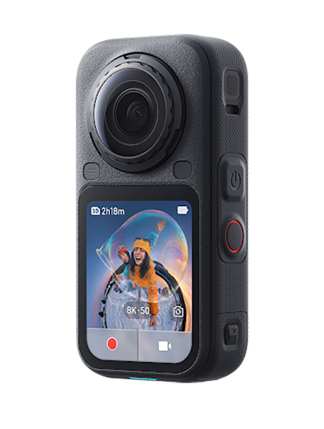 Insta360 X6 — vista en ángulo