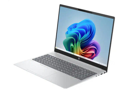 HP OmniBook 5 Touch 16" — Detalle del teclado retroiluminado con teclado numérico