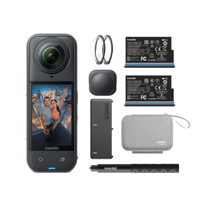 Insta360 X5 Essentials Bundle — accesorios incluidos